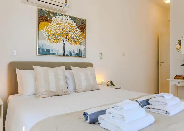 Ronika - Holidays In Coral Bay Vila Pegeia