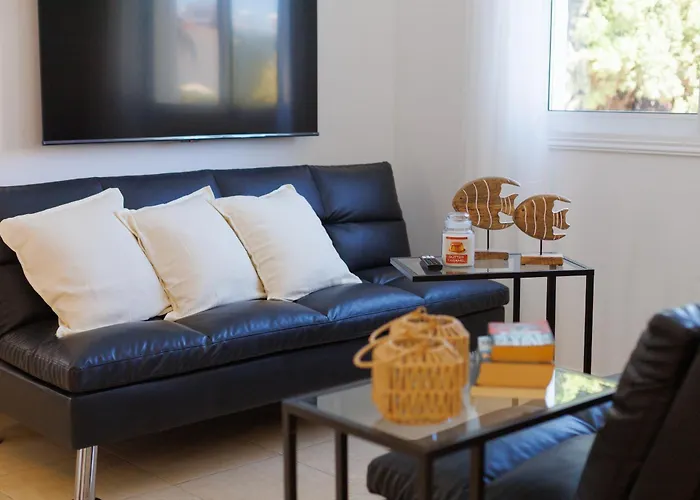 Ronika - Holidays In Coral Bay *