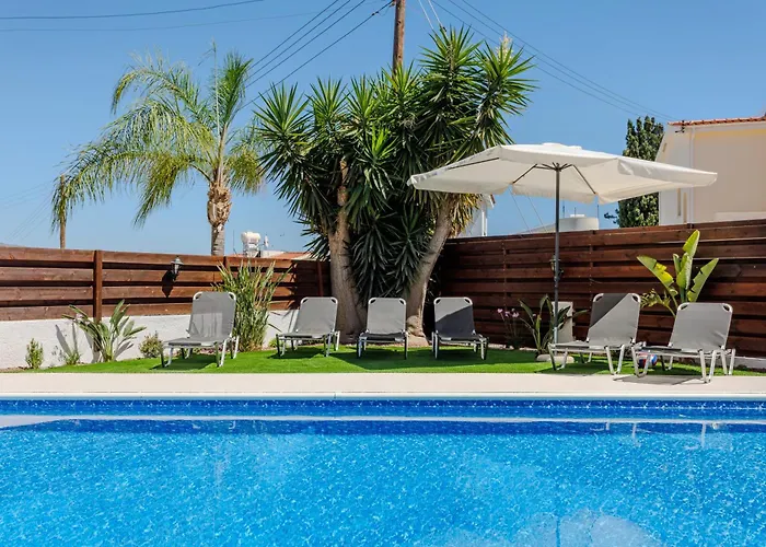 Ronika - Holidays In Coral Bay