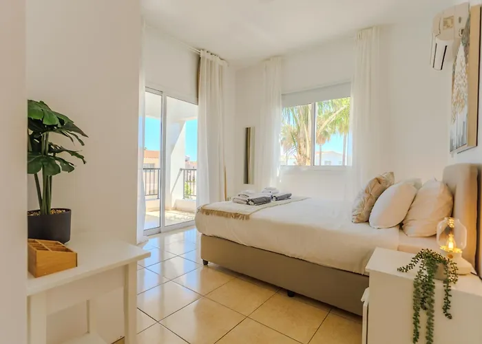 فيلة Ronika - Holidays In Coral Bay